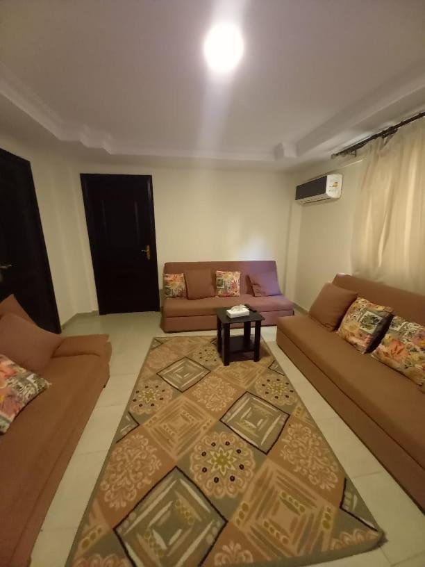 Smile Apartment